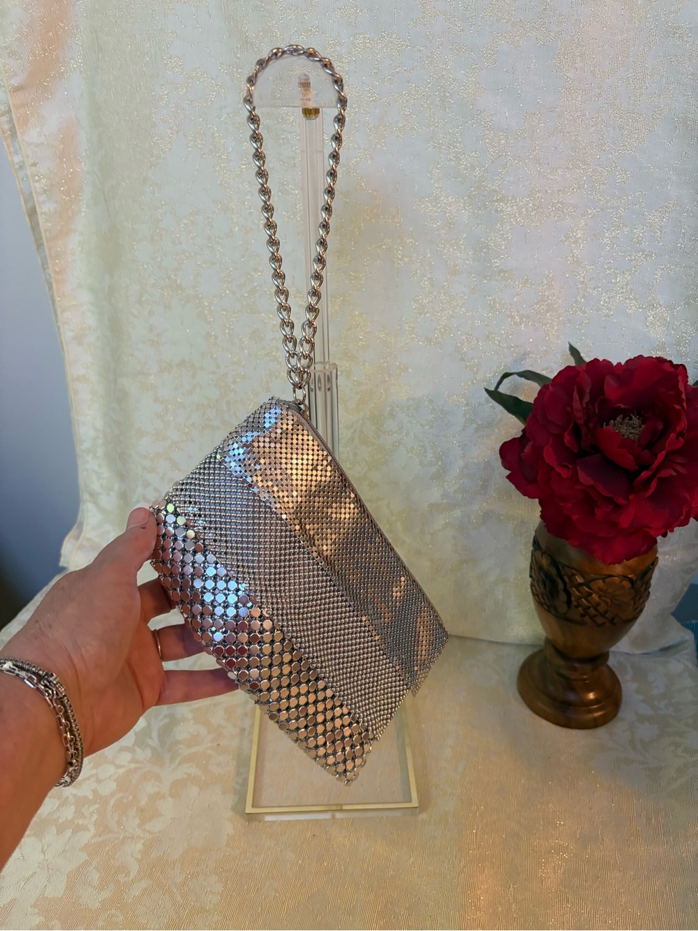 Silver Metallic Mesh Chain Strap Evening Wristlet Clutch